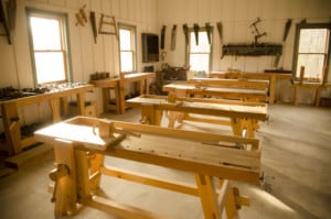 A row of Portable Moravian Workbenches in the Wood and Shop Traditional Woodworking School